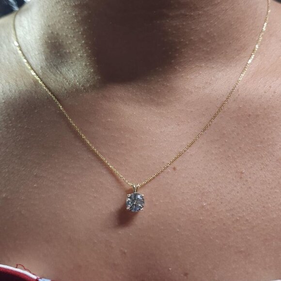 14Kt Gold 1 Ct IGI Certified Lab Grown Diamond Pendant Necklace - Picture 1 of 5